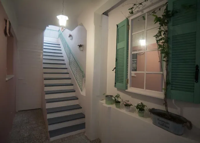 La Casa Rosa Λευκάδα